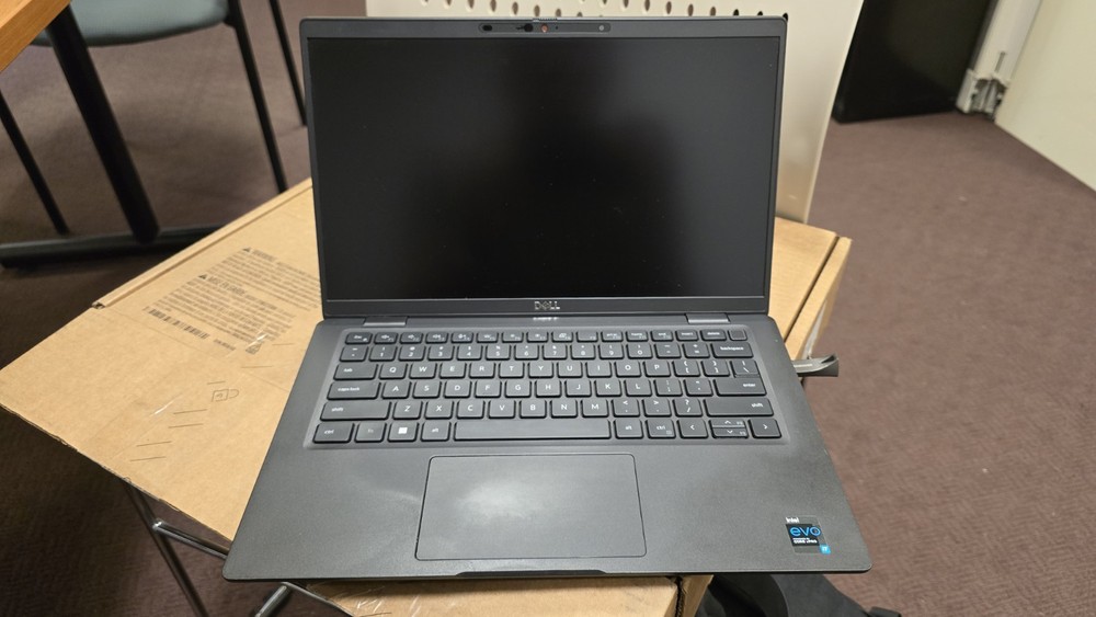 DELL LATITUDE 7420 14" 11th Gen Intel Core i7-1185G7 3.00GHz 16GB RAM 256GB NVMe