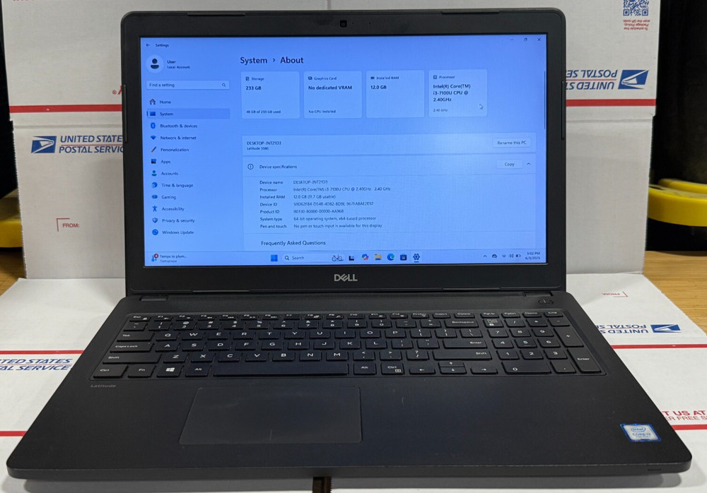 Dell Latitude 3580 Core i3-7100U -12 GB RAM , 256GB SSD Win 11 Pro, OEM Charger