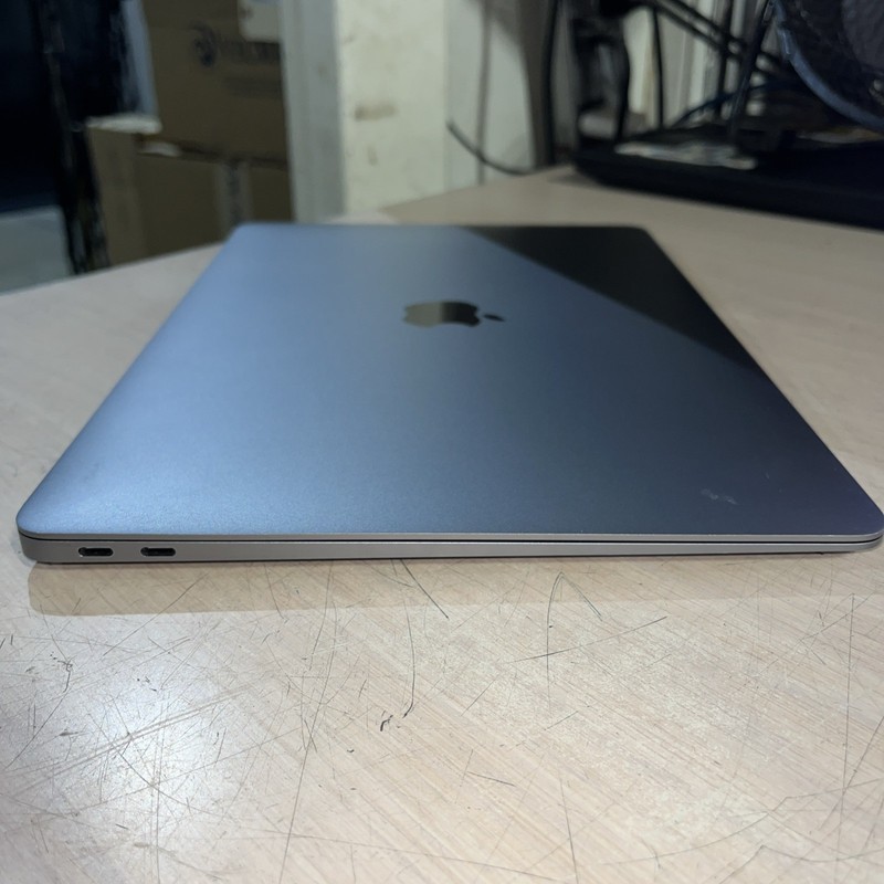 APPLE MACBOOK AIR 13" LATE 2018 CORE I5-8210Y 1.6GHZ 8GB RAM 128SSD gallery