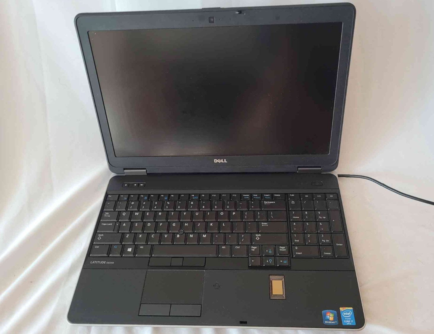 Dell Latitude Laptop PC E6540 i5-4310 Intel HD 4600 8GB 80GB gallery