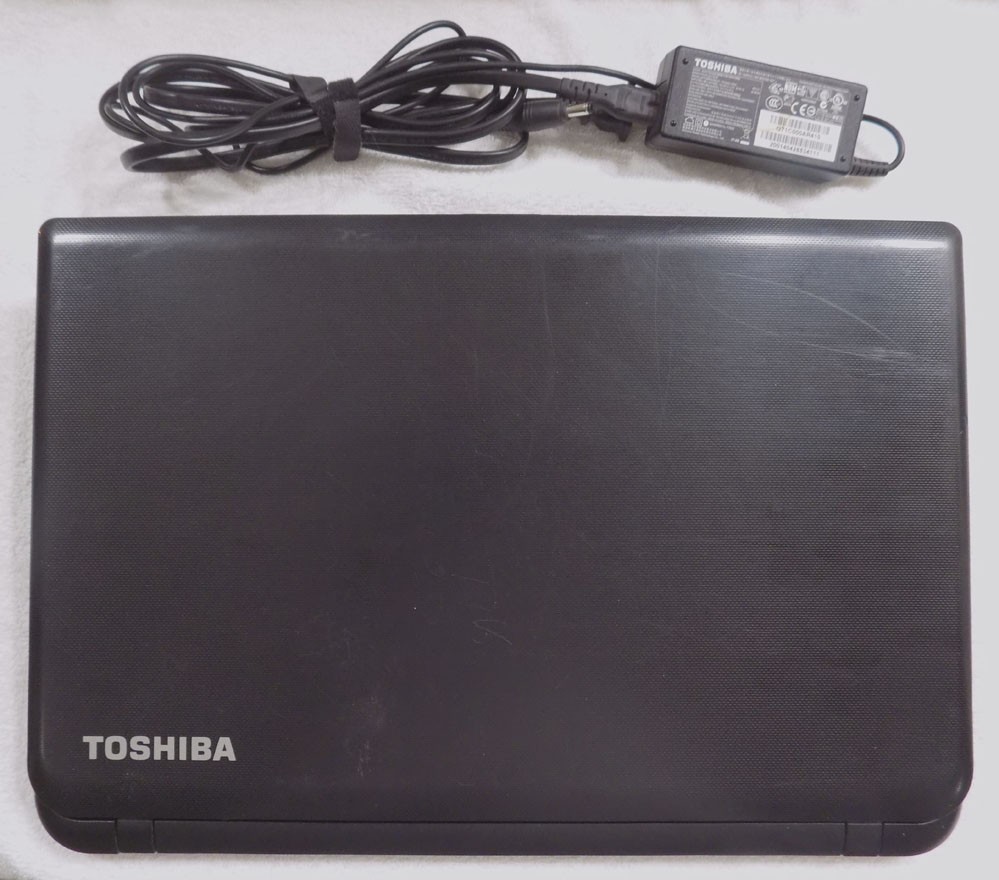 TOSHIBA SATELLITE C55-B5272 Notebook Laptop PC w/ Charger * 15.6" * WORKS