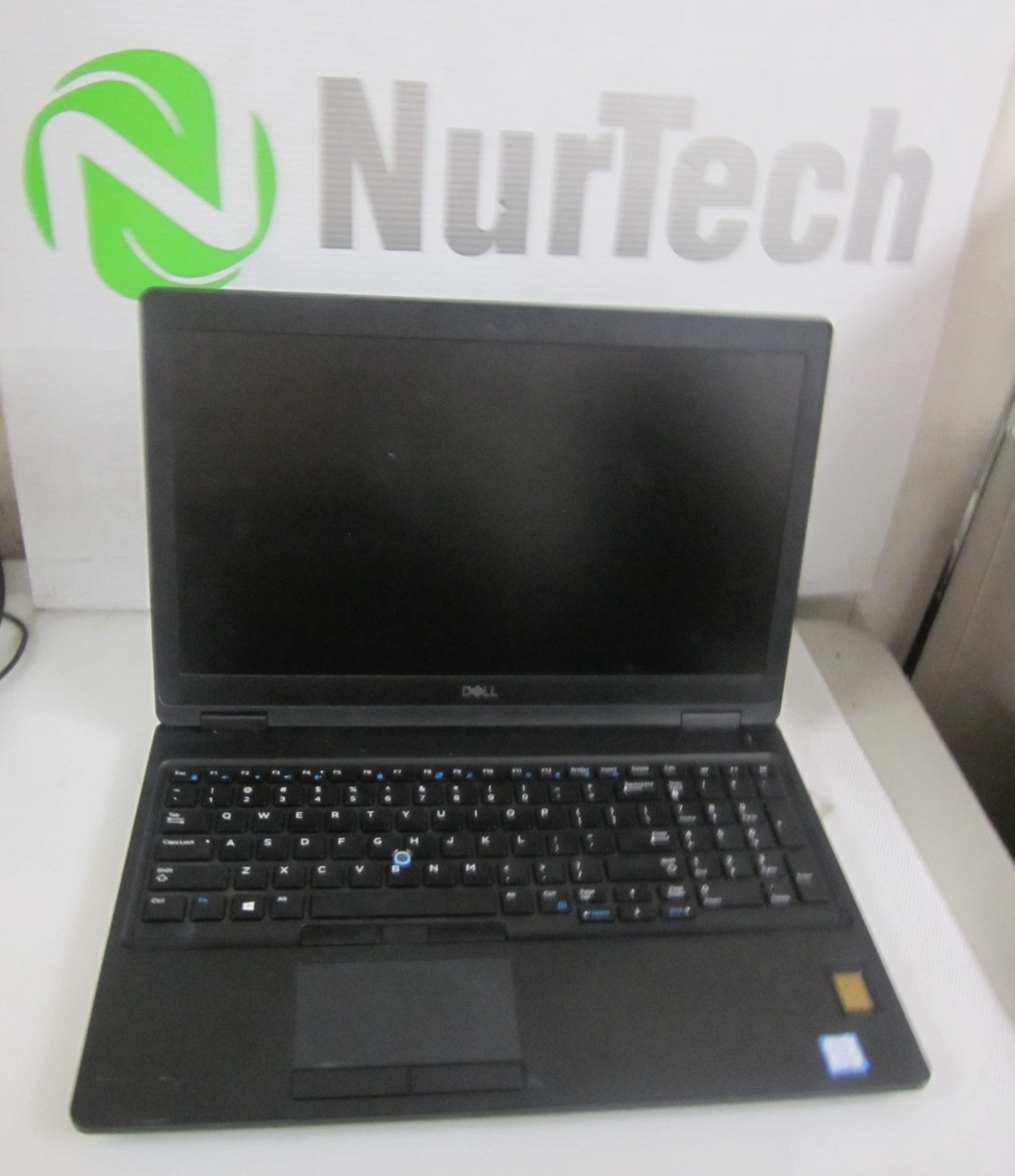 Dell Latitude 5590 i7-8650U 1.9GHz 16GB 240GB m2SSD NO OS Laptop +AC READ= gallery
