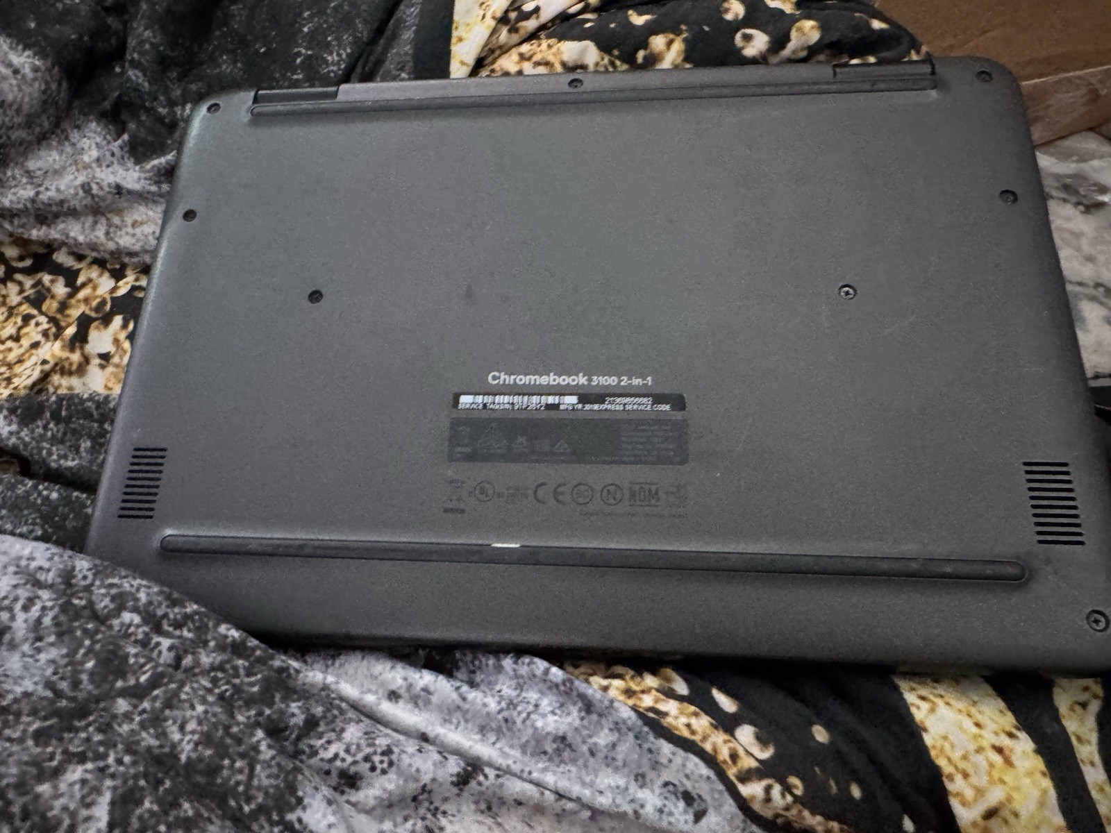 Dell Chromebook 3100 2-in-1 Black Chrome OS Laptop Built-in Webcam gallery