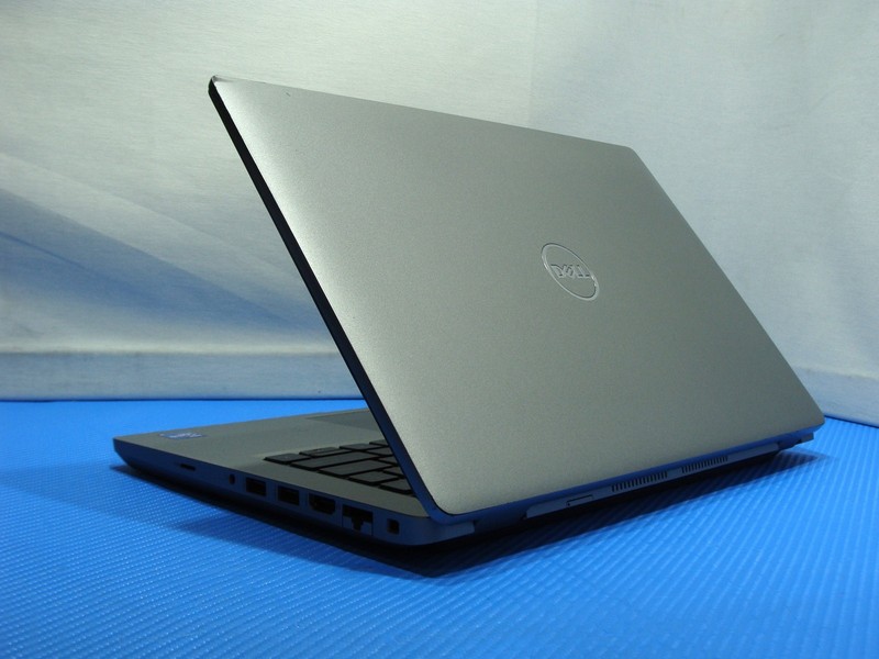 Dell Latitude 5421 14"FHD vPRO Core i7-11850H 2.5GHz 16GB 256GB W11Pro +Charger gallery