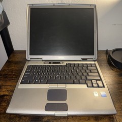 Dell Latitude D600 14″ 1.40GHz/64GB SSD/1GB/Serial/Parallel/ATI GPU/XP Untested