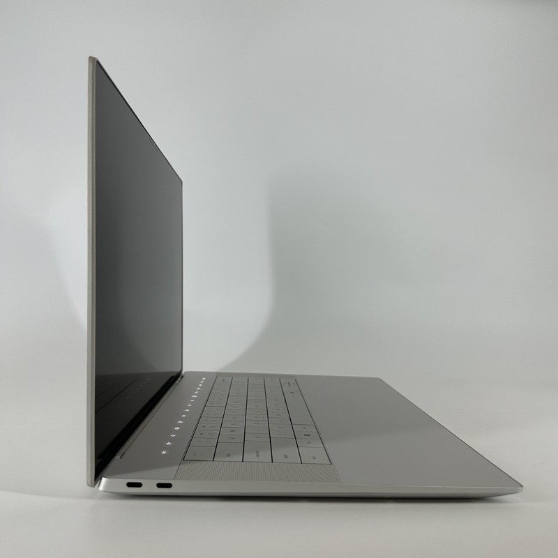 Dell XPS 16 Premium DA16250 15 FHD+ 2.1 GHz Ultra 7 255H 32GB 1TB SSD RTX 5050 gallery