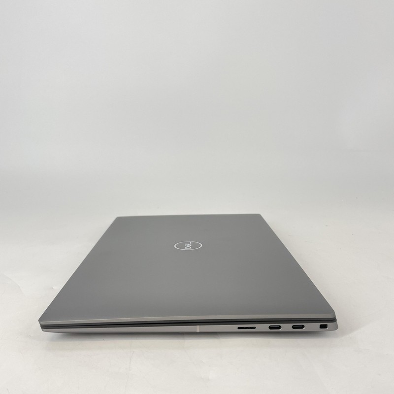 Dell Precision 5490 14 FHD+ 3.8 GHz Ultra 7 165H 32GB 512GB SSD RTX 1000 Ada gallery