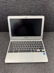 Samsung XE303C1 Chromebook 3/ 11.6″ 16GB SSD Exynos 5 1.7GHz 2GB RAM/ PARTS‼️