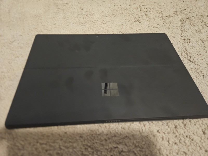 Microsoft Surface Pro 7 12.3" (Intel Core i7 10th Gen) with keyboard and case gallery
