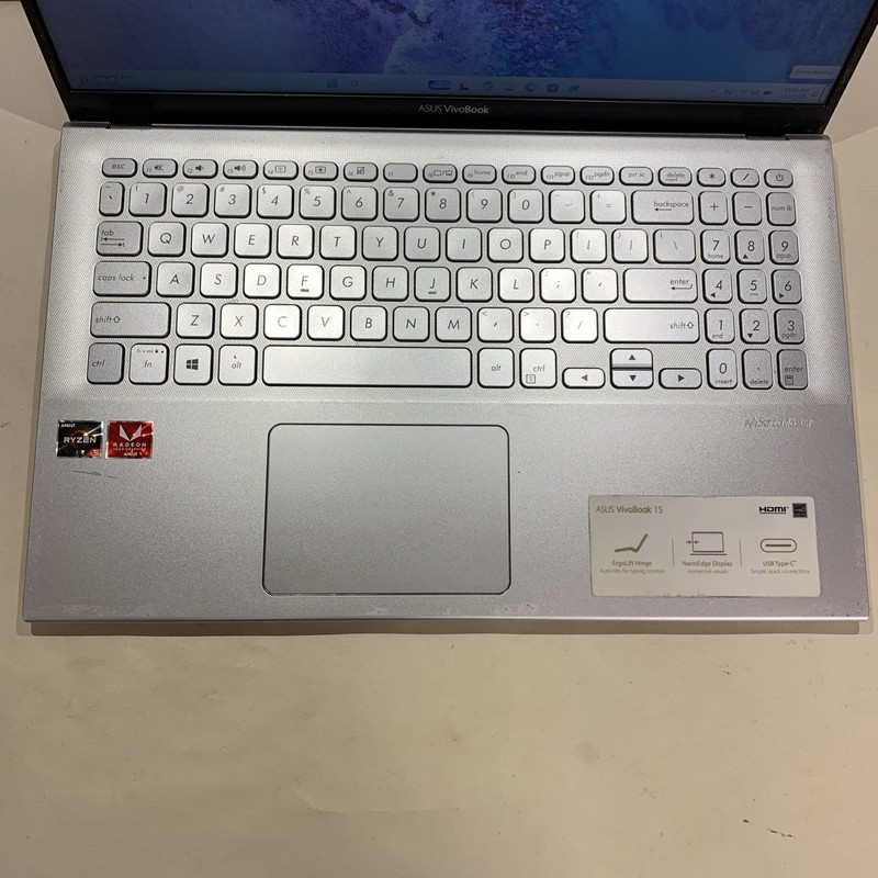 Asus Vivobook 15 X512D 15.6" AMD Ryzen 5 3500U 8GB RAM 256GB SSD Win11 Home gallery