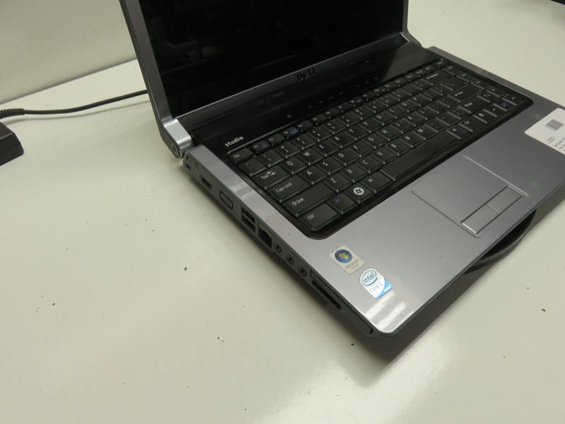 Dell Studio 1537 Laptop Intel Core 2 Duo T6400 4GB Ram No HDD or Battery - READ gallery