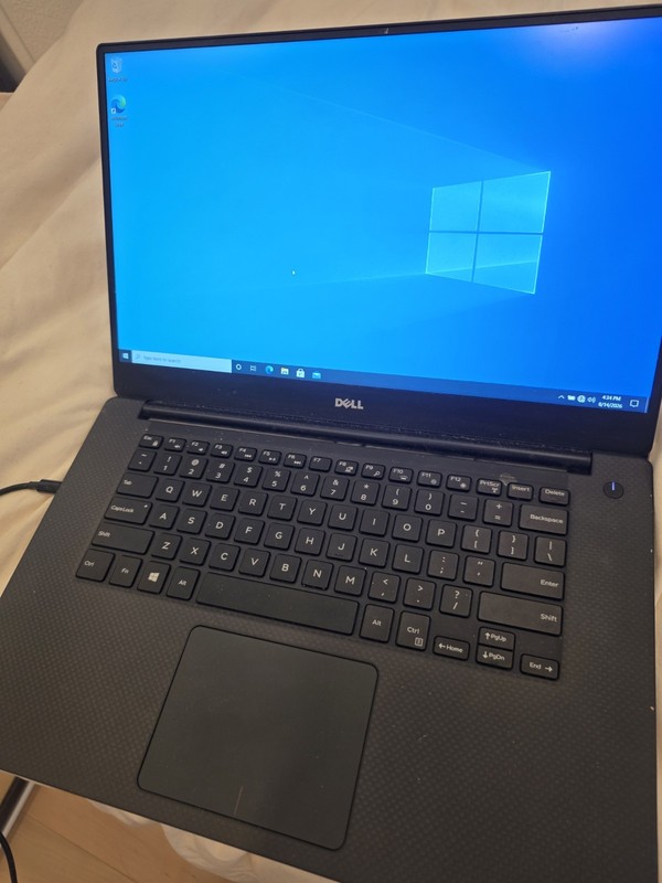 Dell XPS 15 9550 P56F 15.6" i7-6700HQ 16GB RAM 500GB SSD GTX 960M gallery