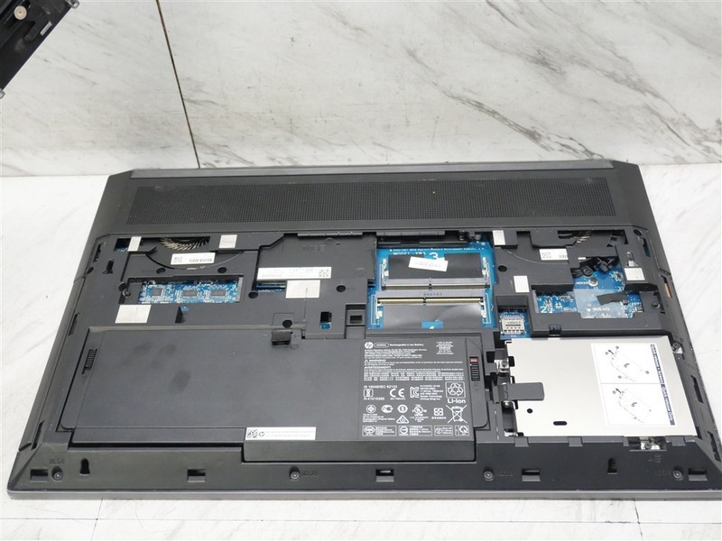 HP ZBook 17 G5 Intel Core i7-8850h 16GB w/ NVIDIA Quadro P2000 (NO SCREEN) gallery