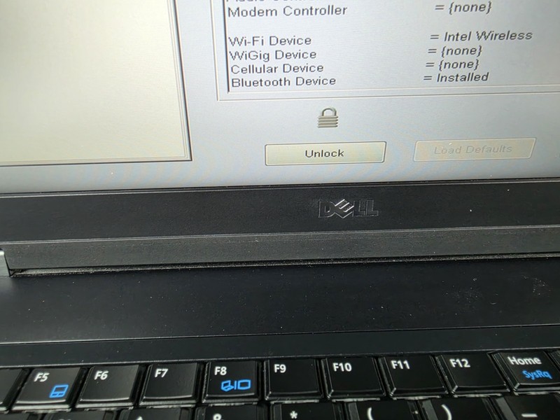 DELL LATITUDE E6540 15.6" FHD i7- 8GB RAM NO HDD READ gallery