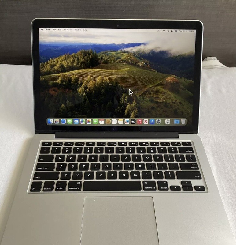 Apple MacBook Pro 13” - macOS 15.X Sequoia - Low Battery Charge Cycles - MINT gallery