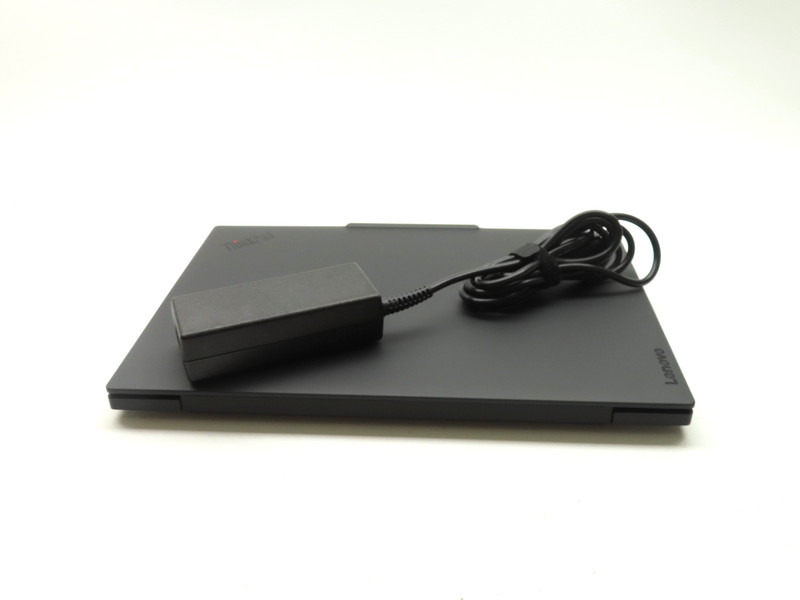 Lenovo ThinkPad X13 Gen 6 13.3" Intel Ultra 7 255U 16GB RAM 512GB SSD WTY 02/29 gallery