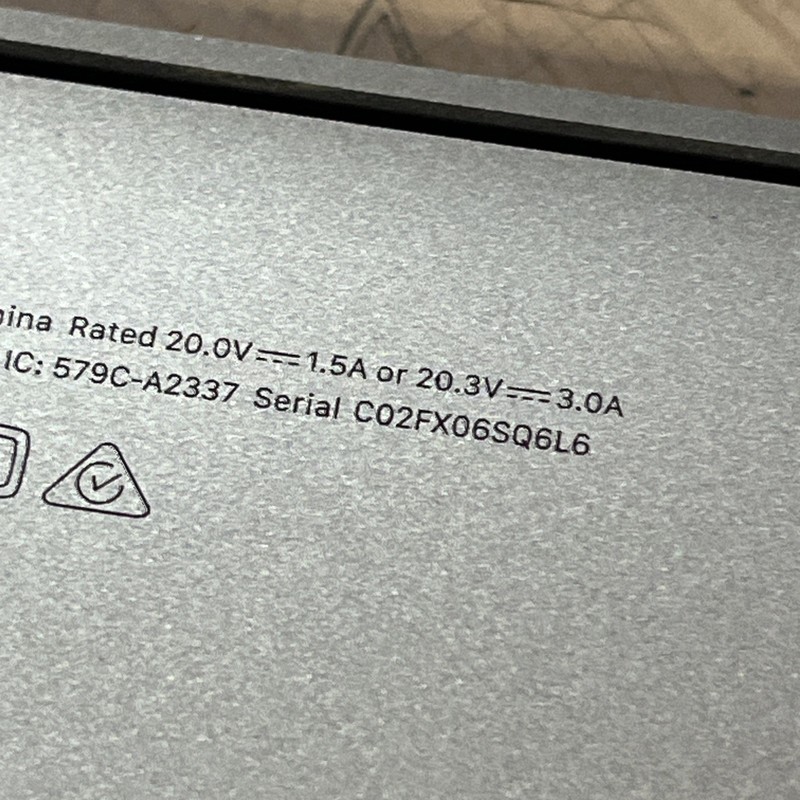 APPLE MACBOOK AIR "M1" 8 CPU/7 GPU 13" 3.2GHZ 8GB RAM 128SSD gallery