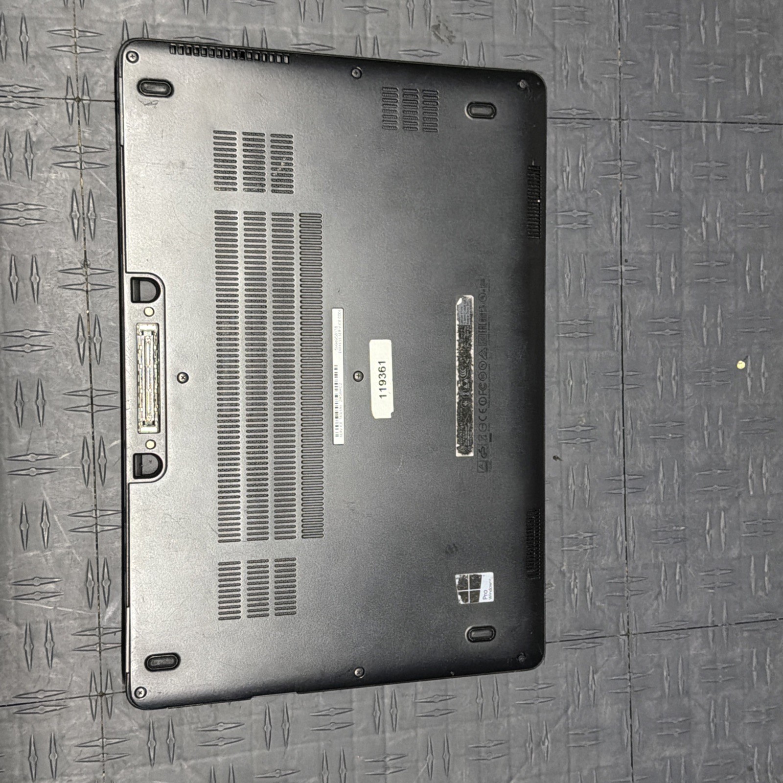 Touch screen DELL LATITUDE E7470 INTEL CORE I7 | No Hard drive | No Ram |NoPower gallery