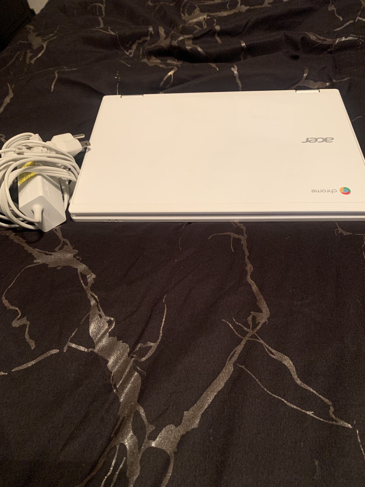 Acer Chromebook 11 CB3-111-C8UB 11.6in. (16GB, Intel Celeron Dual-Core, 2.16GHz, gallery