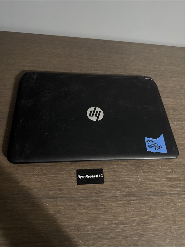 HP 15 TPN-Q130 4GB RAM Linux NO POWER CABLE gallery