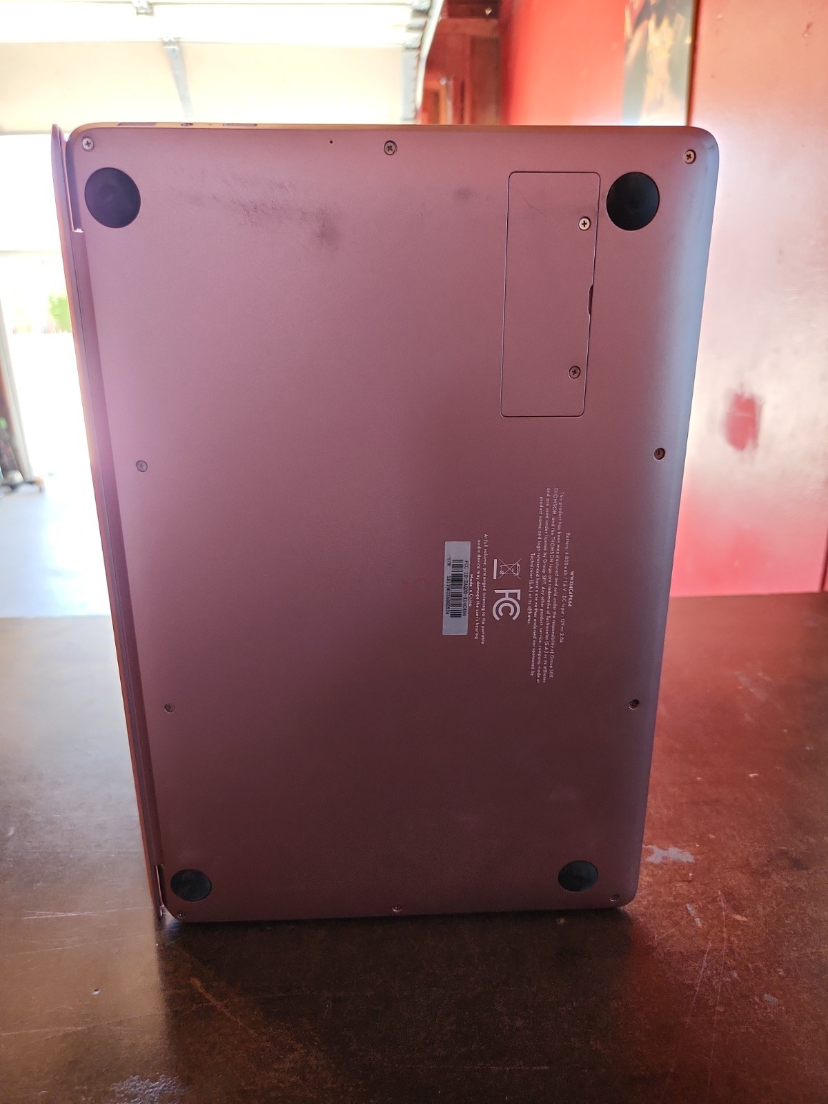 Thomson Laptop Windows 10 NEOX14 14.1 In-4Gb Ram- 4Intel 64Gb-METALCASE PINK gallery