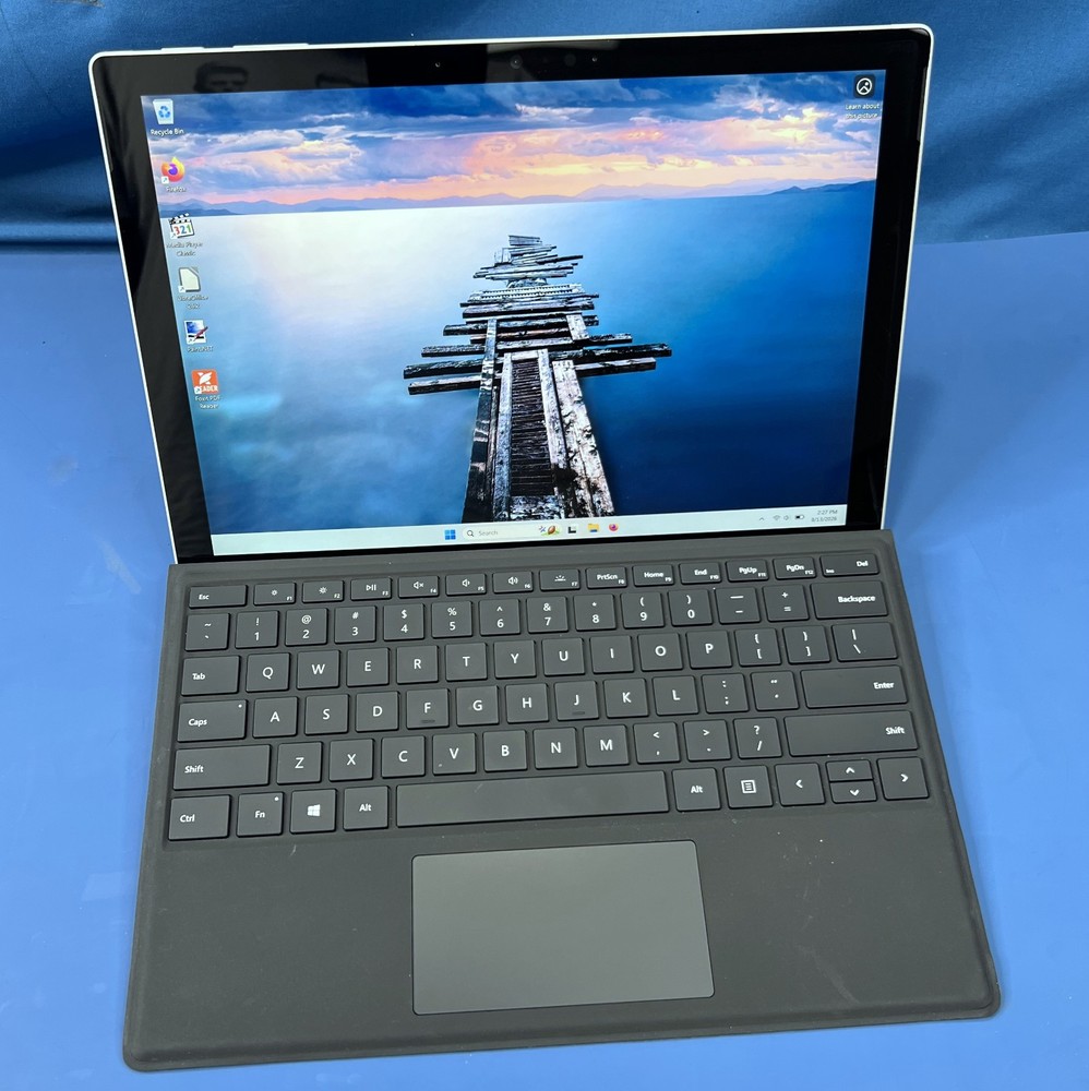 Microsoft Surface Pro 7 Plus - i7-1165G7, 16GB RAM, 1TB NVMe - Win11