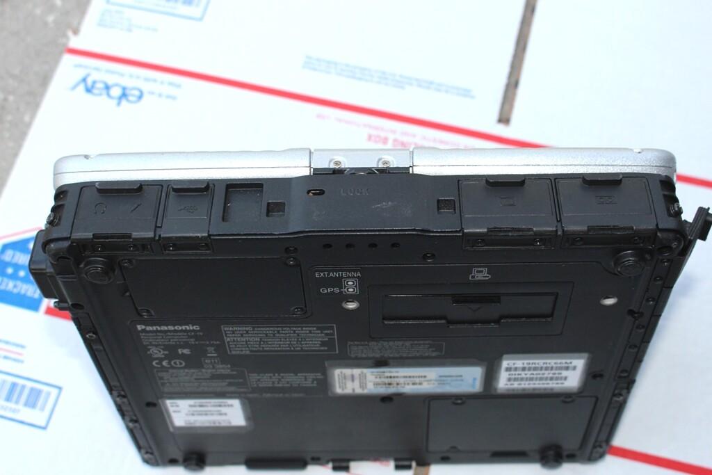 Panasonic Toughbook CF-19 MK4 i5 /8GB, NO GPS TOUCH , 240 SSD. WIN7 P64B/TOUCH gallery