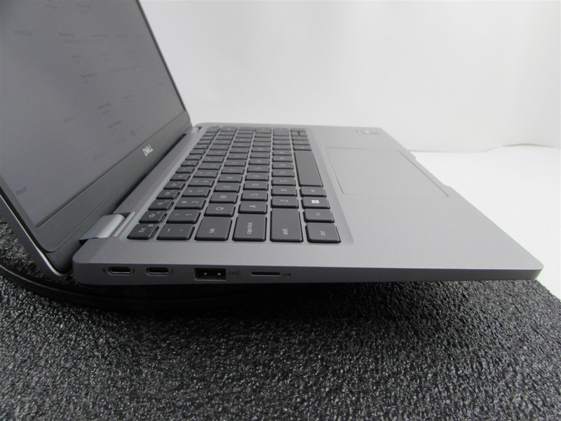 DELL LATITUDE 5330 FHD TOUCHSCREEN I5-1245U 10 CORE 512GB SSD 16GB RAM NO O.S gallery