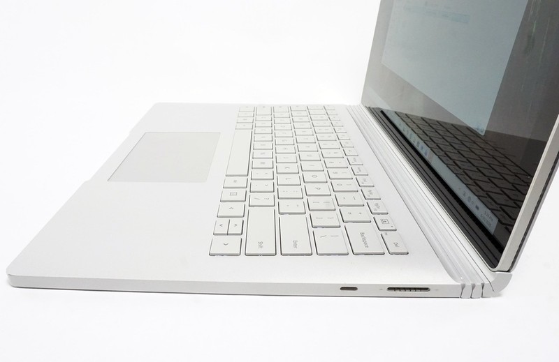 Microsoft Surface Book 2 13.5" 1832 i7-8650U 1.9GHz 8GB RAM 256GB SSD GTX 1050 gallery