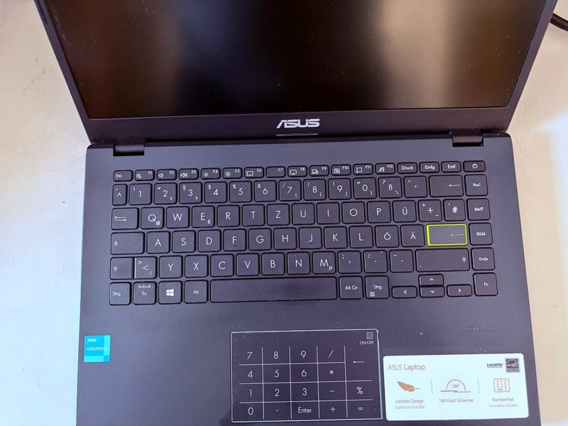 ASUS VivoBook 14" E410KA Win 11 4GB RAM 128GB eMMC Intel Celeron N4500 gallery