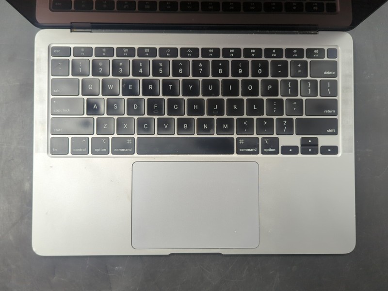 MacBook Air 9,1 A2179: i3 10th Gen: 8GB Ram: 256GB SSD: Sequoia OS: Tested gallery