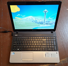 GATEWAY NE56R34u 15.6″ INTEL PENTIUM B960 4GB MEMORY DDR3 1066