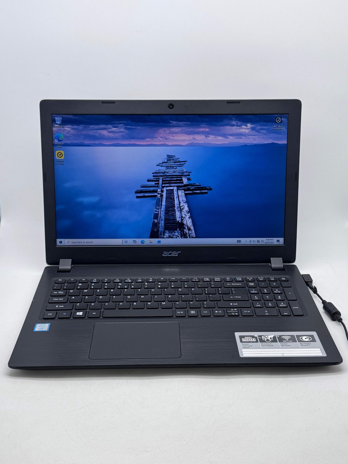 Acer Aspire 3 A315-51 Core i3 7th Gen 4GB RAM 1TB HDD 15.6" Black For Parts gallery