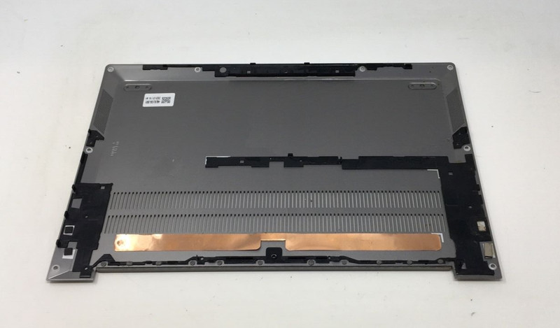 Lenovo ThinkBook 13s G2 ITL Bottom Cover - Top Cover Scratched gallery