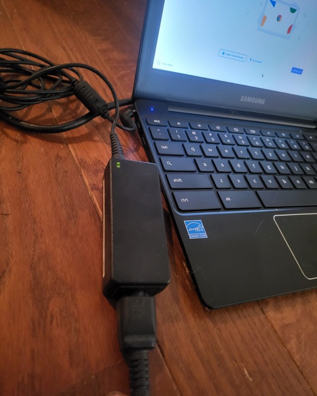 SAMSUNG XE503C12-K01US 11.6" CHROMEBOOK 2 COMPUTER With Box Mouse Manual Charge gallery