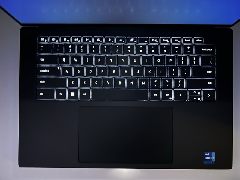 Dell Precision 5570, Intel Core i7-12800H@2.4GHz, 32GB DDR5, 512GB SSD, W11 OS gallery