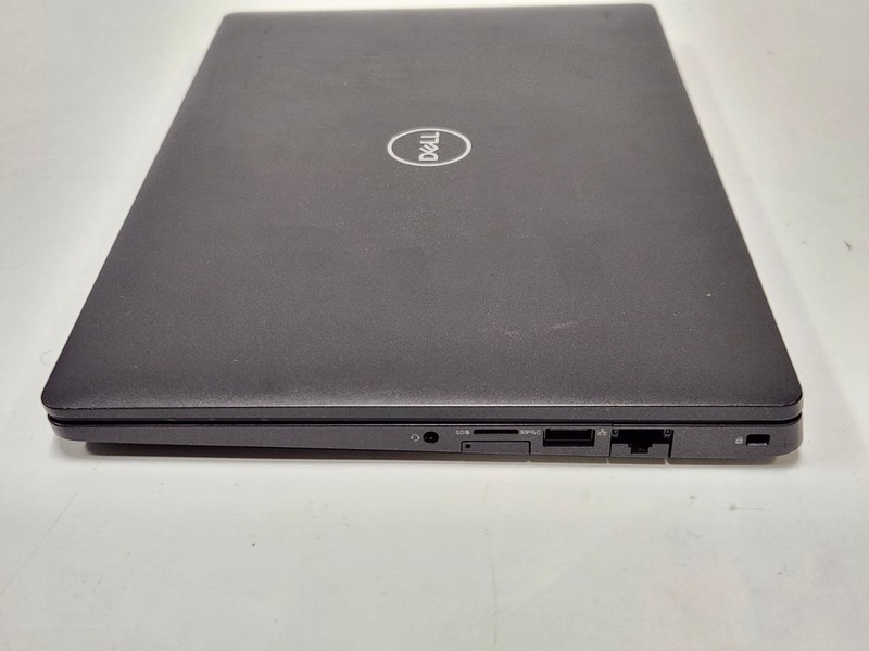 Dell Latitude 5300 13.3" Laptop Intel i7-8665U 1.90GHz NO RAM/SSD *READ DESC* gallery