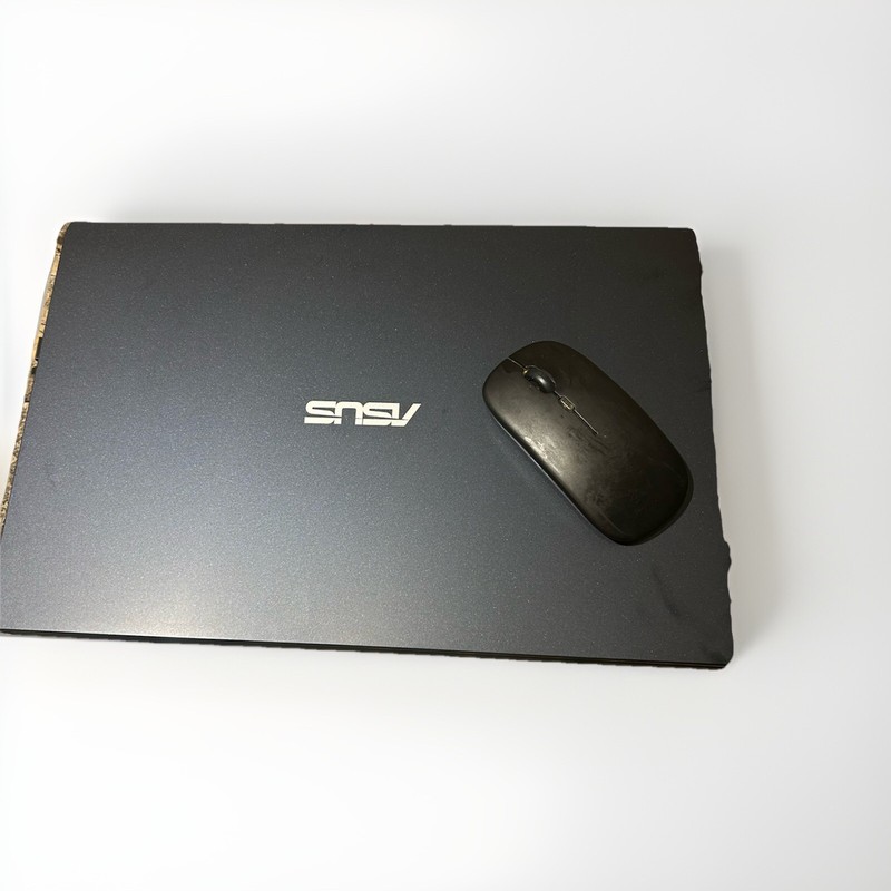 ASUS VivoBook E510 E510MA-RS06 15.6" Celeron N4020 1.1GHz 4GB RAM 256GB SSD gallery