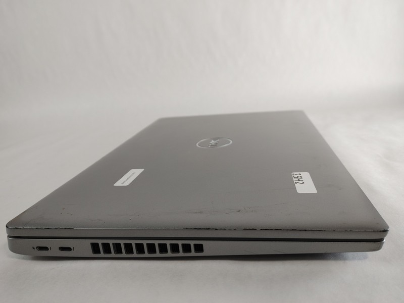 Dell Latitude 5520 Core i5-1135G7 2.40 GHz 16 GB DDR4 512 GB NVMe Windows 11 Pro gallery