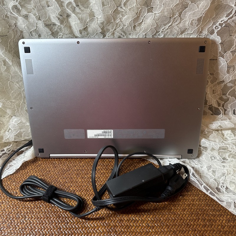 Acer Chromebook R13 CB5-312T-K95W 13.3" Convertible Laptop 4GB RAM, 64GB gallery