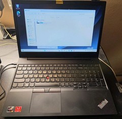 Lenovo ThinkPad E585 15.6″ ryzen 5 2500u 2ghz 8gb ram 256gb ssd