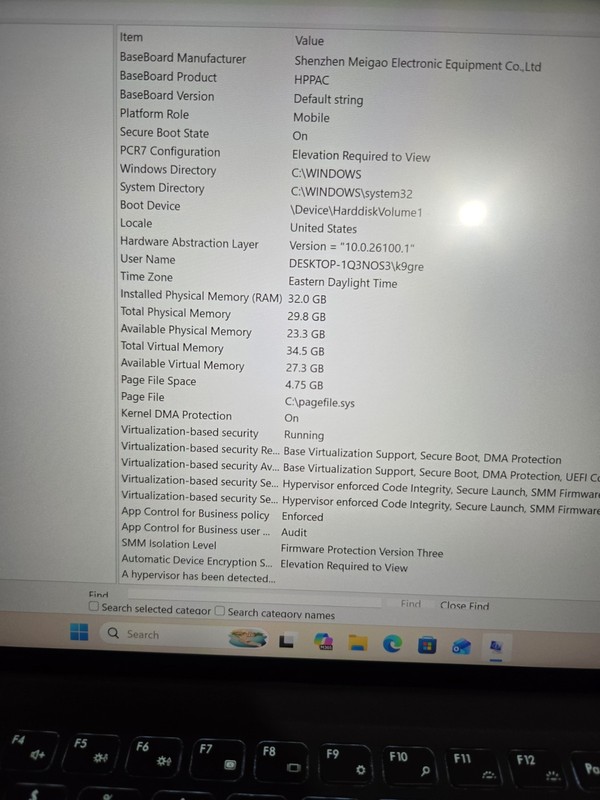 Minisforum V3 Tablet 32GB Ram 1Tb AMD 8840U gallery