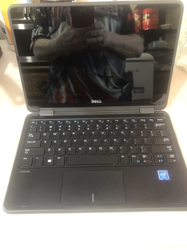 Dell Latitude 3189 11.6" 2-in-1 Touch Laptop Celeron 4GB 64GB SSD Windows 11 !! gallery