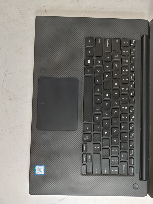 Dell Precision 5540 Core i7-9850U 2.60 GHz 16 GB DDR4 No HDD gallery