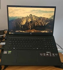 Acer Nitro V 15 Gaming Laptop AMD Ryzen 5 7535HS 16GB RAM RTX 15.6″ Win 11 Pro
