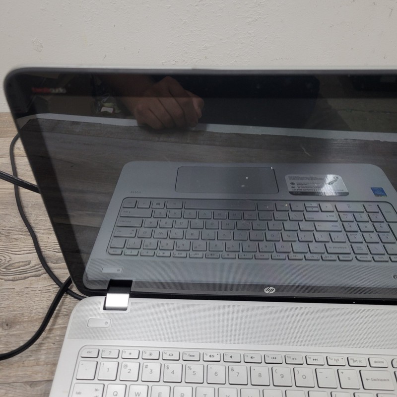 HP ENVY x360 Convertible m6 i5-7200U gallery