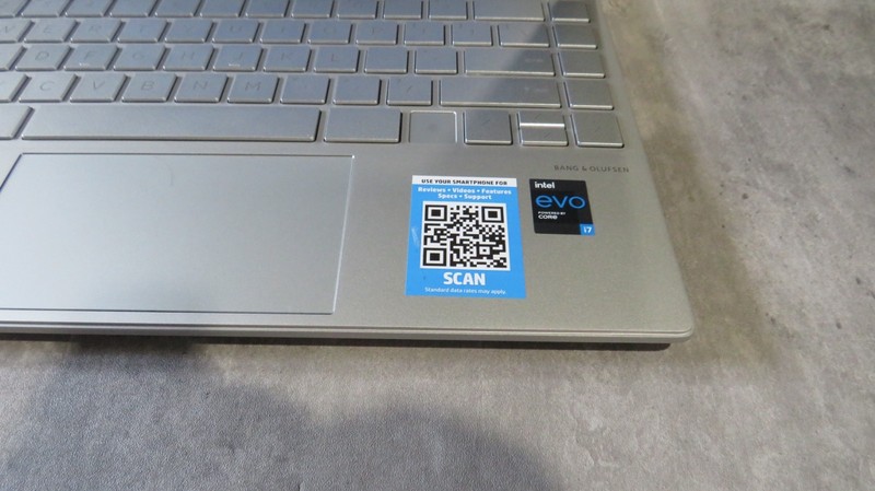 HP ENVY 13-ba1010nr 13.3" (256GB SSD, Intel Core i7 11th Gen., 4.70 GHz, 8GB) gallery
