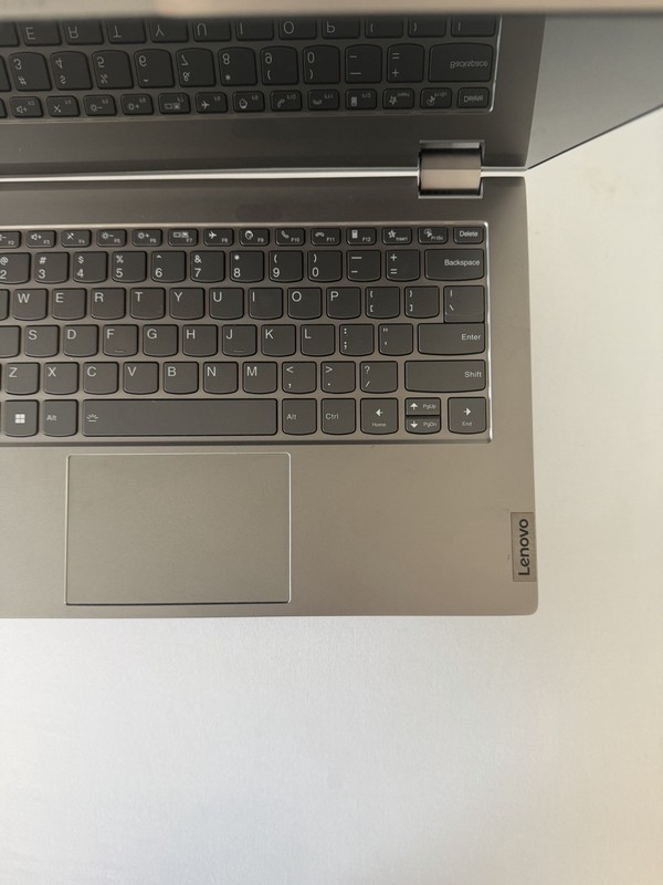 Lenovo Thinkbook 14s Yoga Laptop - Intel Core i5-1135G7 - Read Des gallery