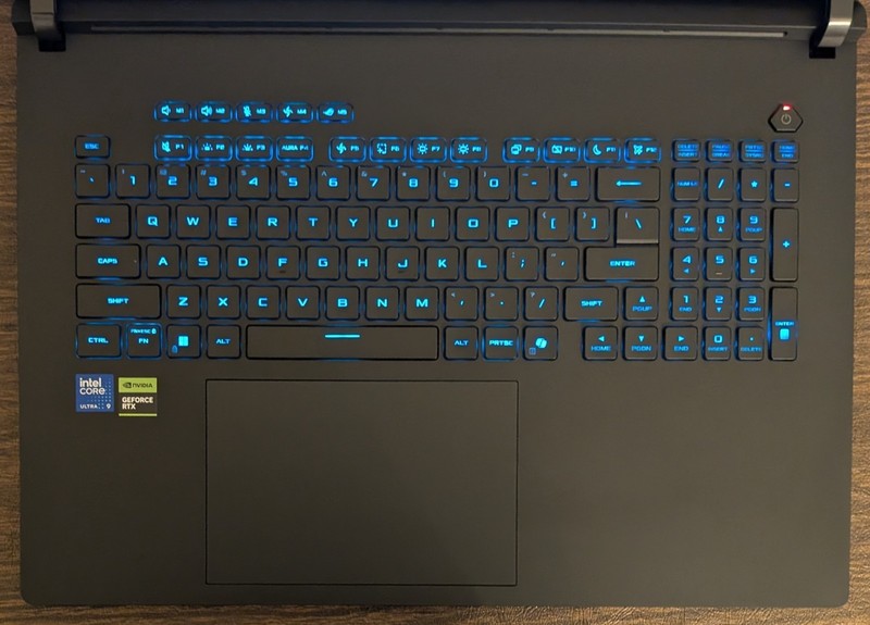 ASUS ROG Strix SCAR 18" 2.5K 240Hz (Core Ultra 9 275HX, 32GB/1TB, RTX 5070 Ti) gallery