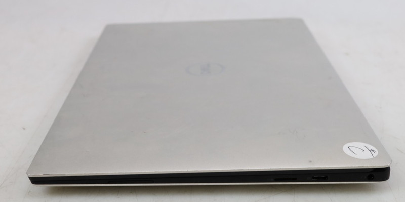 Dell XPS 13 9370 13.2" Intel i5-8250U 8GB LPDDR3 Parts Repair gallery